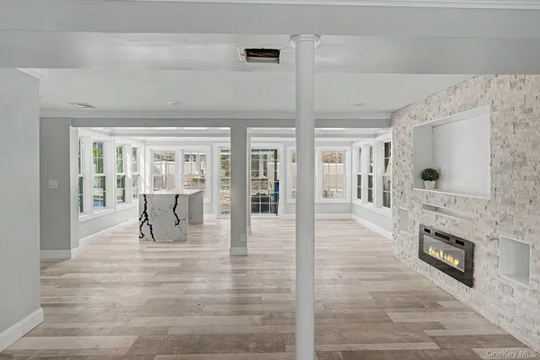 $899,900 | 478 Mayflower Avenue, Brentwood, NY 11717
