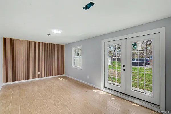 $899,900 | 478 Mayflower Avenue, Brentwood, NY 11717