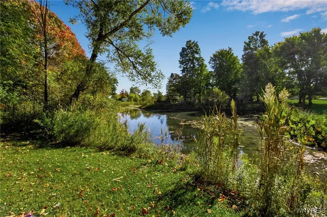 $599,900 | 11 Cidermill Court, Lancaster, NY 14043