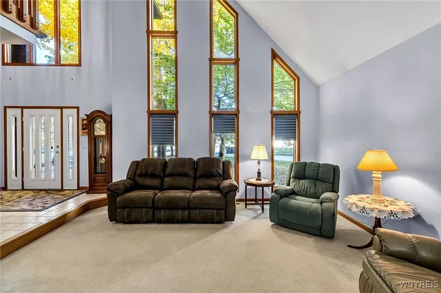 $599,900 | 11 Cidermill Court, Lancaster, NY 14043