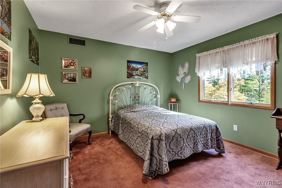 11 Cidermill Court Lancaster, NY 14043 - Photo 41 of 50