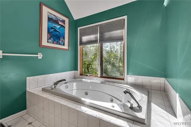 $599,900 | 11 Cidermill Court, Lancaster, NY 14043