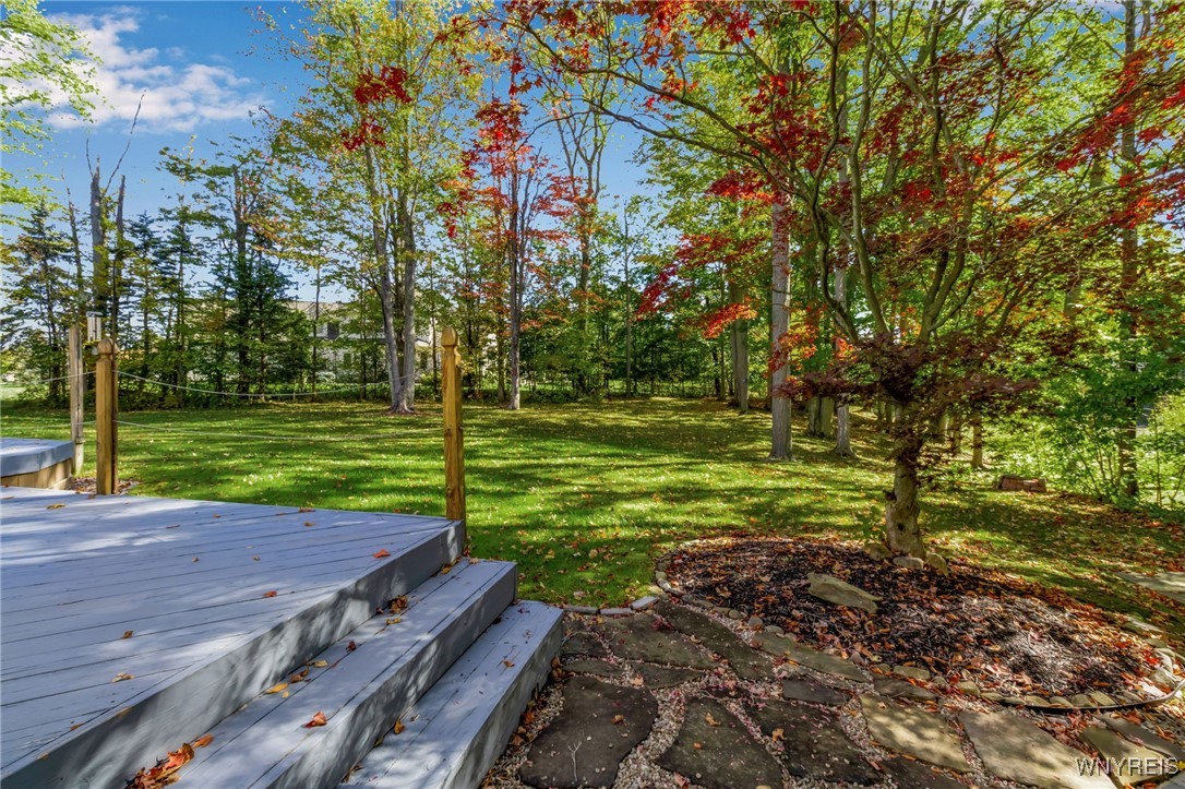 11 Cidermill Court Lancaster, NY 14043 - Photo 8 of 50