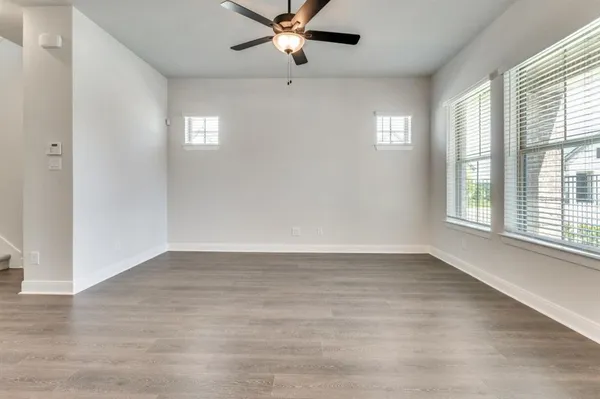 $3,100 | 709 Morning Dove Lane, Arlington, TX 76005