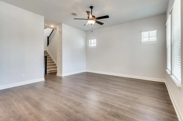 $3,100 | 709 Morning Dove Lane, Arlington, TX 76005