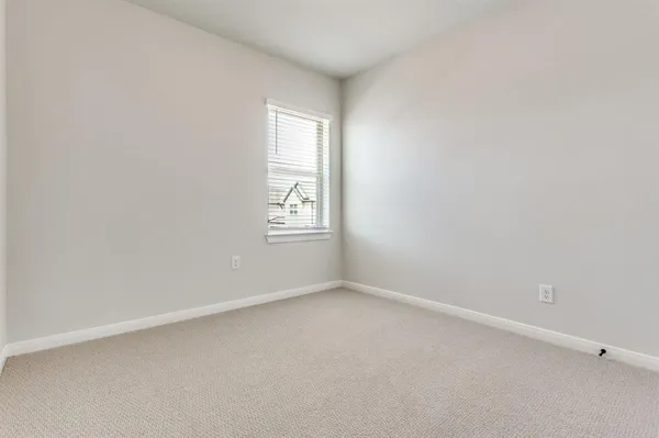 $3,100 | 709 Morning Dove Lane, Arlington, TX 76005