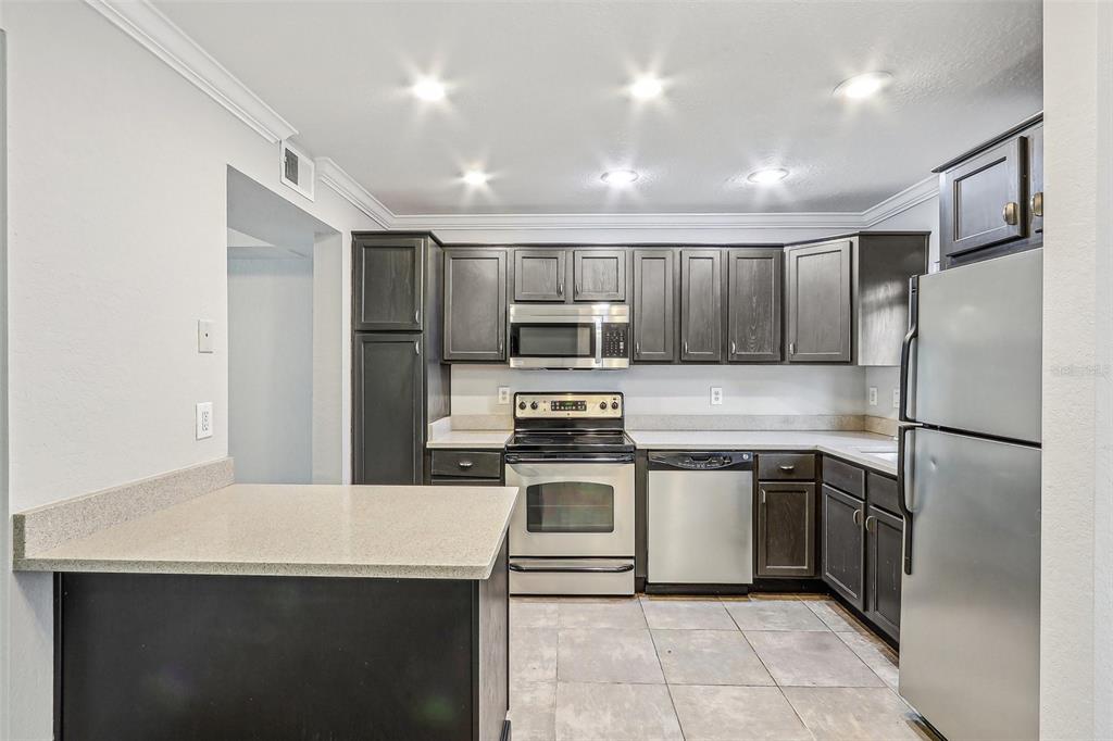 1930 South Conway Road, Unit 6 Orlando, FL 32812 - Photo 4 of 36 Gallery Image 4