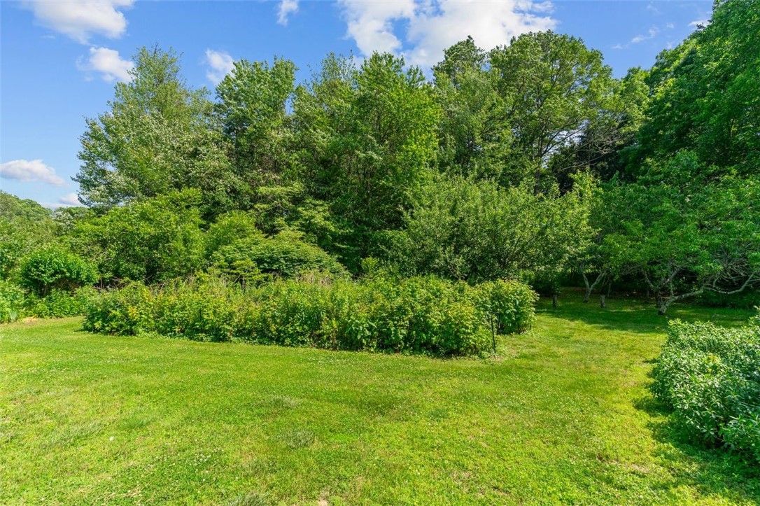 4700 Old Post Road Charlestown, RI 02813 - Photo 5 of 27