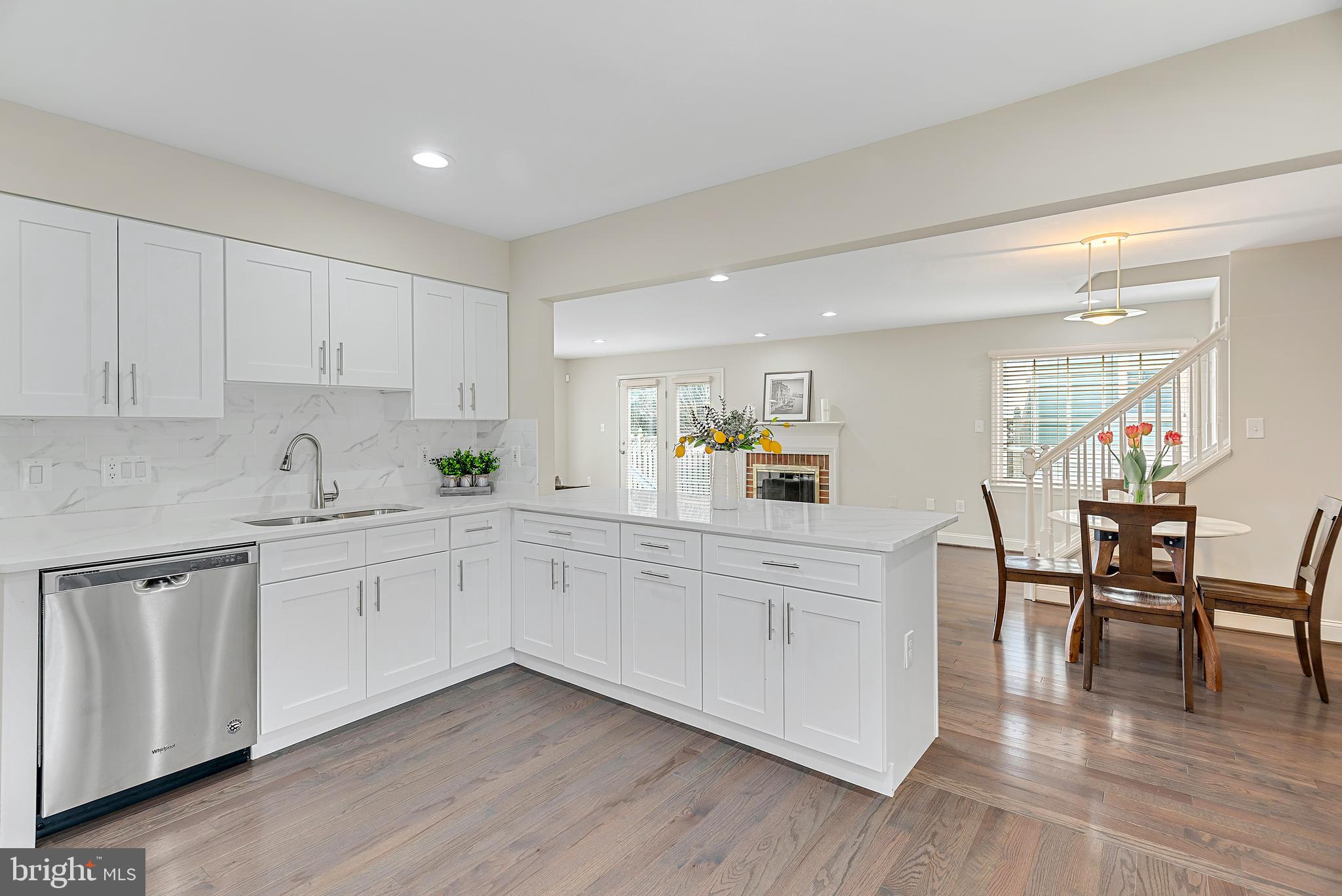 220 Midsummer Circle Gaithersburg, MD 20878 - Photo 18 of 85