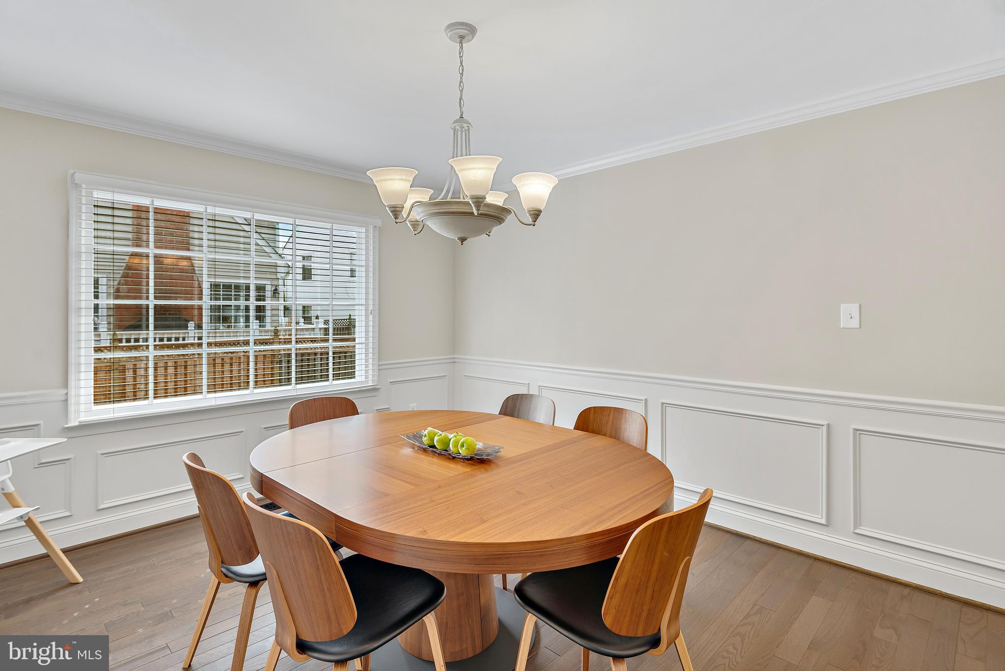 220 Midsummer Circle Gaithersburg, MD 20878 - Photo 19 of 85