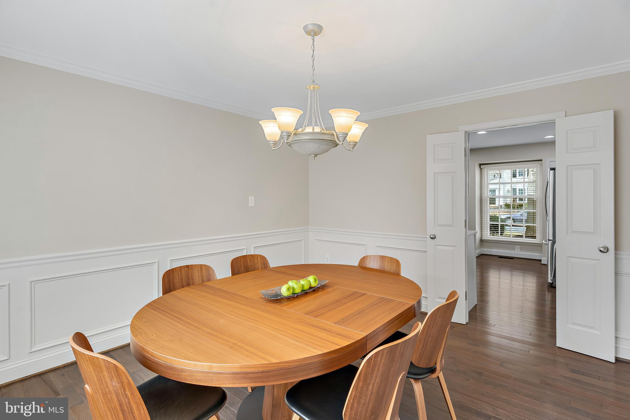 220 Midsummer Circle Gaithersburg, MD 20878 - Photo 20 of 85