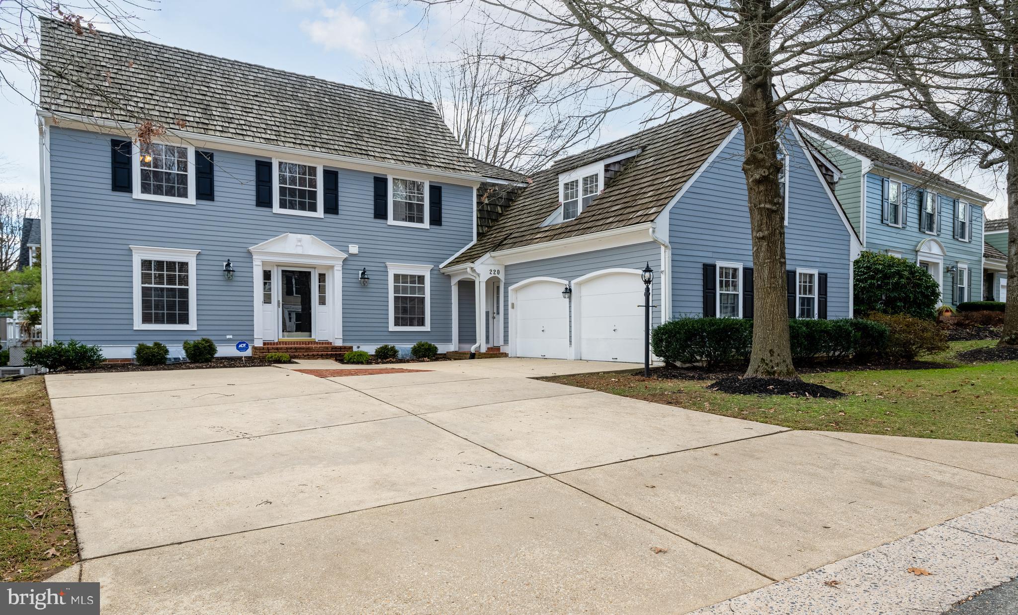 220 Midsummer Circle Gaithersburg, MD 20878 - Photo 2 of 85