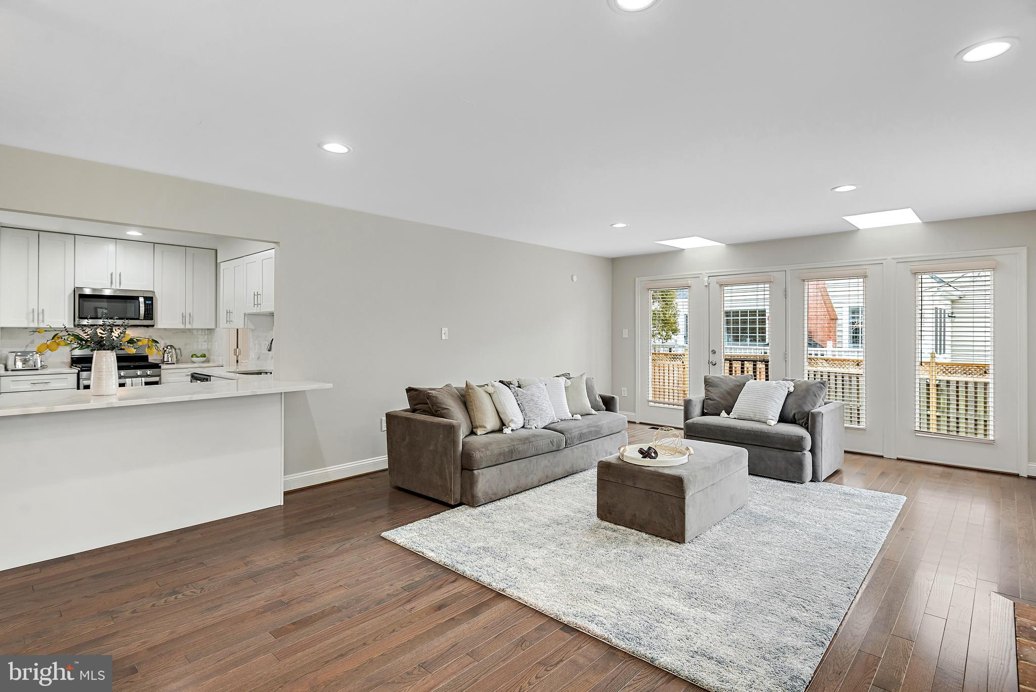 220 Midsummer Circle Gaithersburg, MD 20878 - Photo 22 of 85