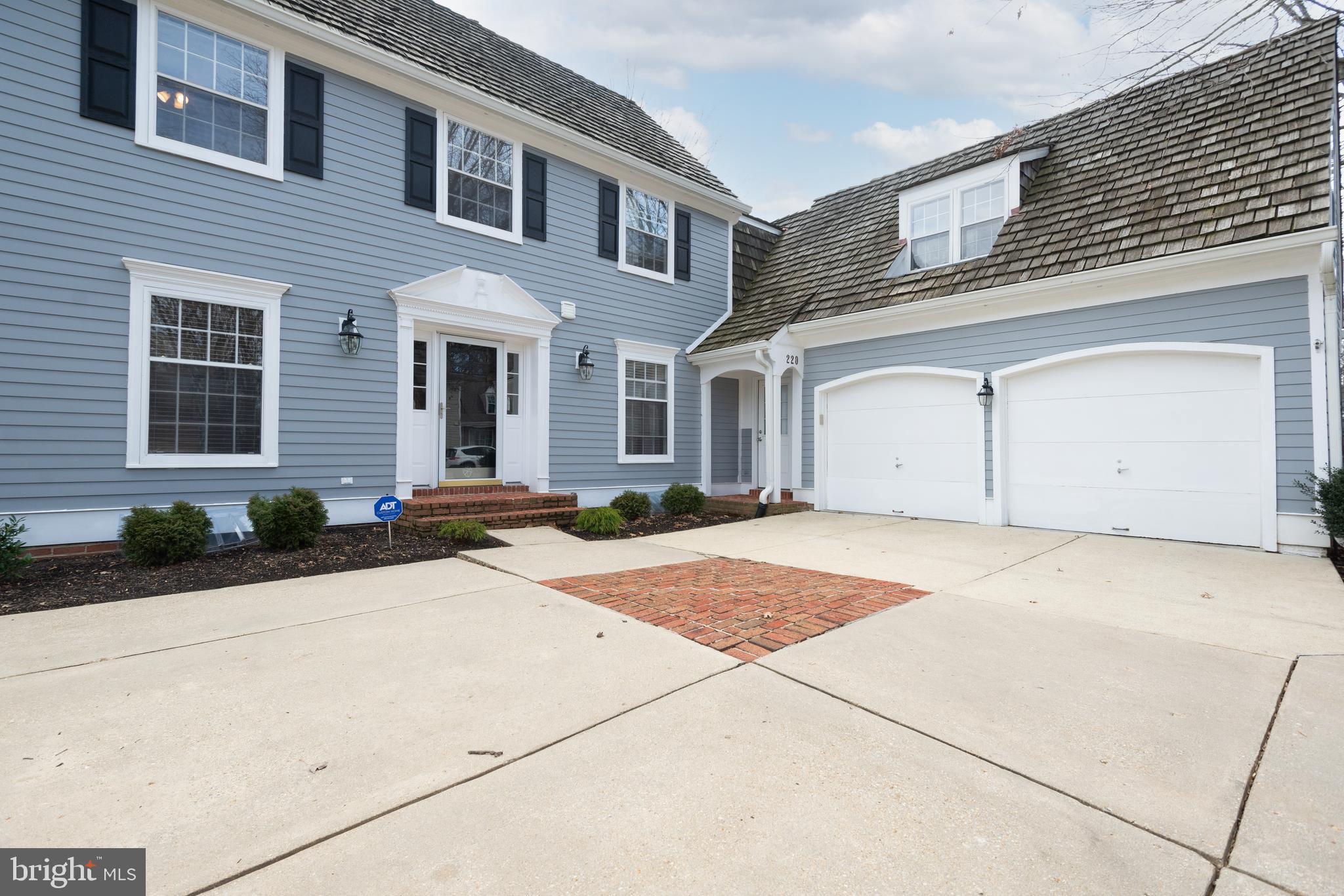 220 Midsummer Circle Gaithersburg, MD 20878 - Photo 3 of 85