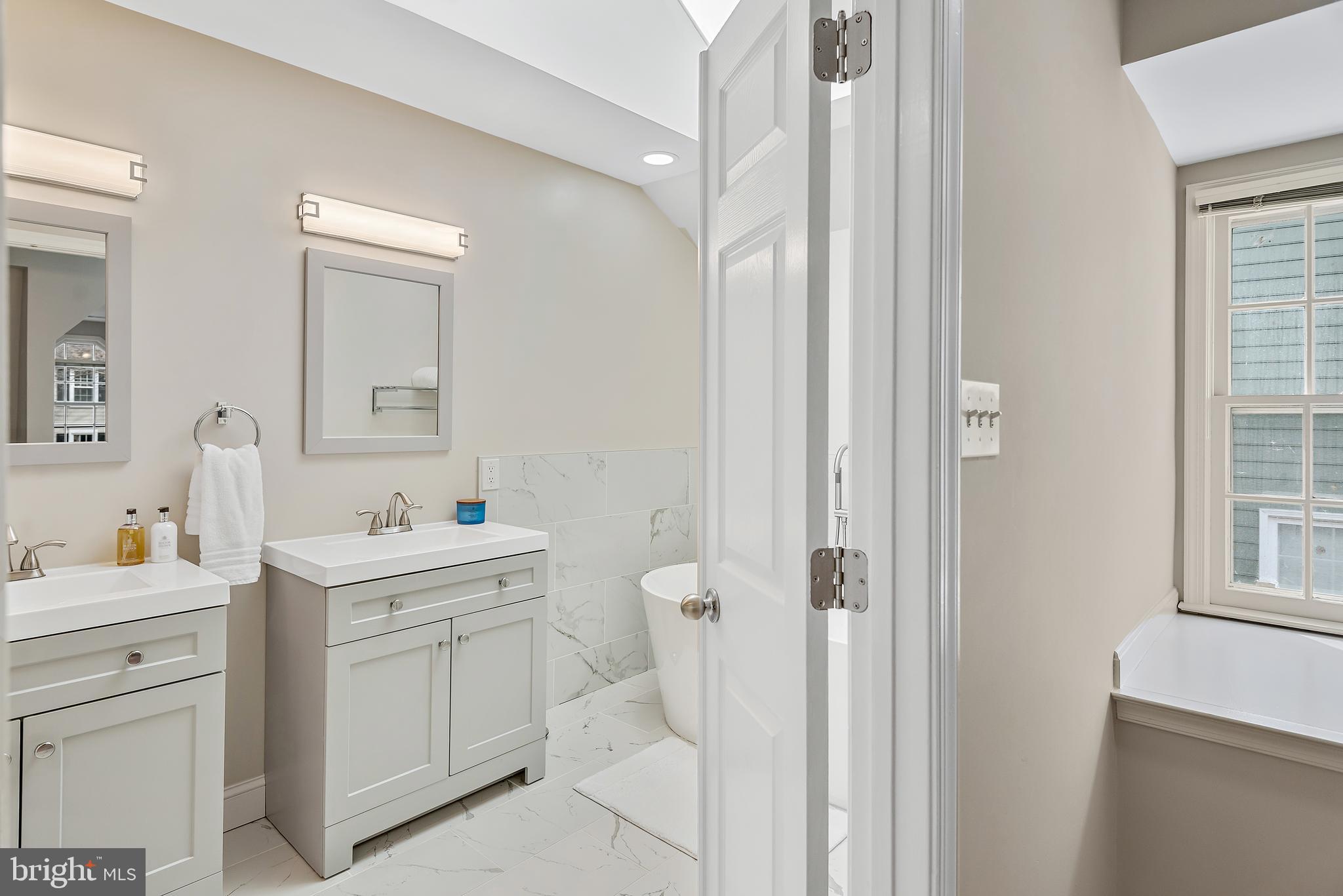 220 Midsummer Circle Gaithersburg, MD 20878 - Photo 49 of 85