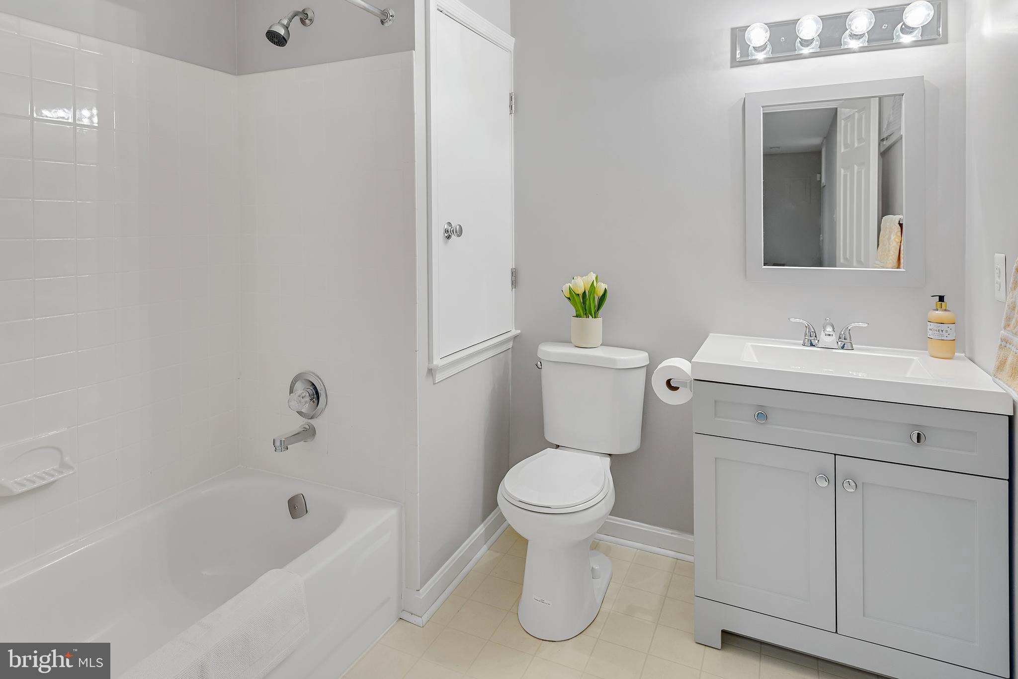 220 Midsummer Circle Gaithersburg, MD 20878 - Photo 73 of 85