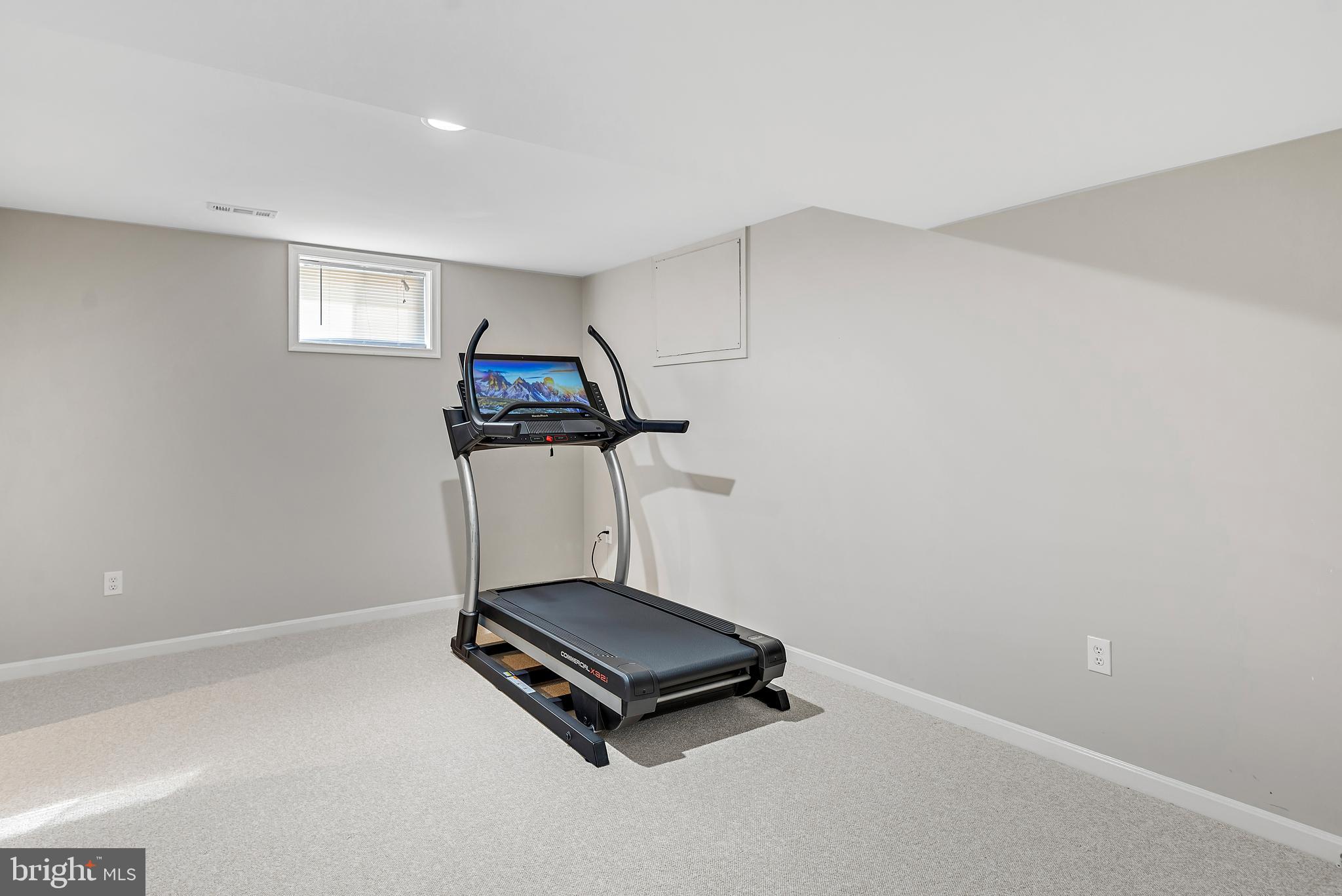 220 Midsummer Circle Gaithersburg, MD 20878 - Photo 76 of 85