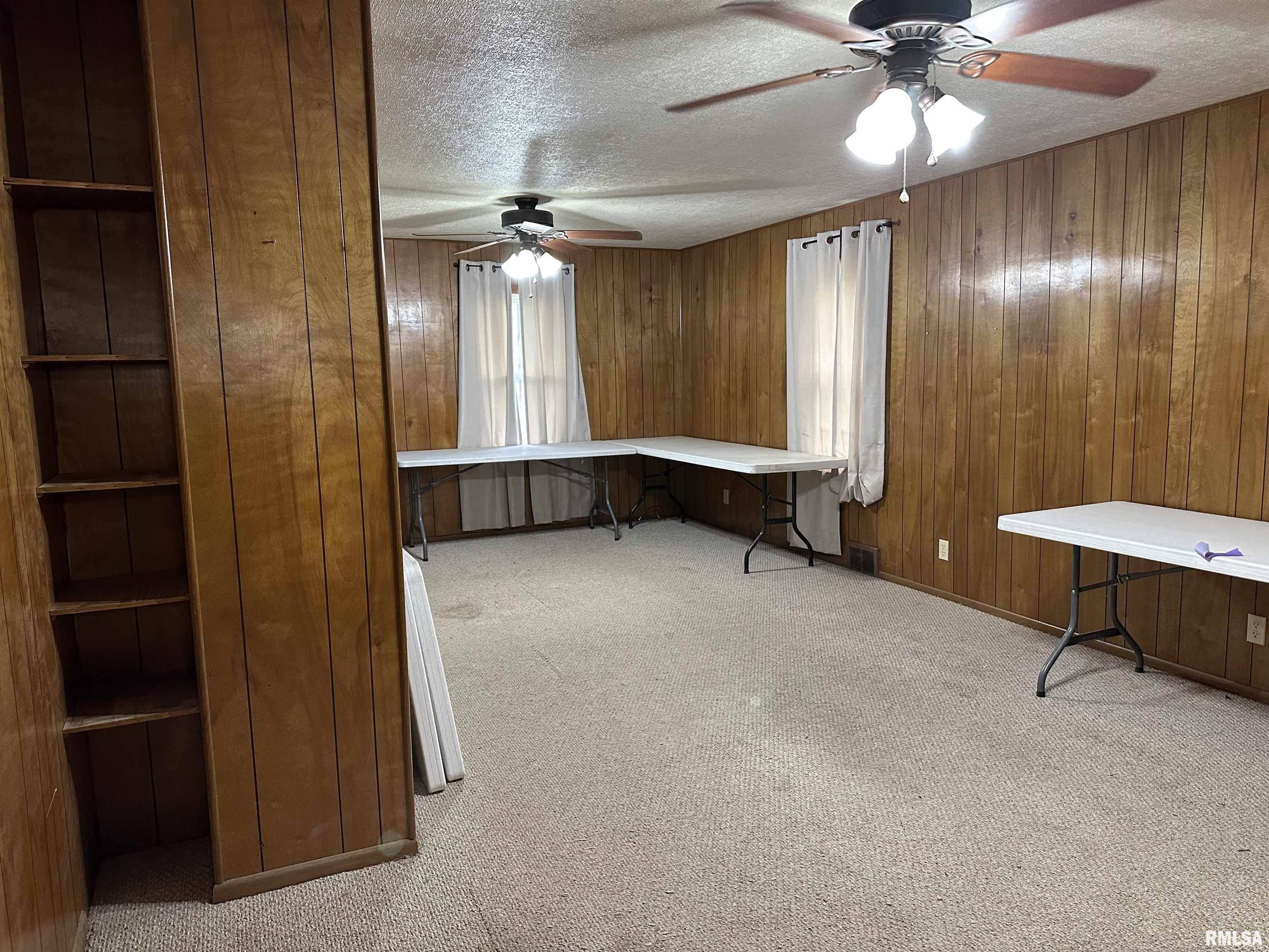 28964 North Crockett Road Canton, IL 61520 - Photo 7 of 11
