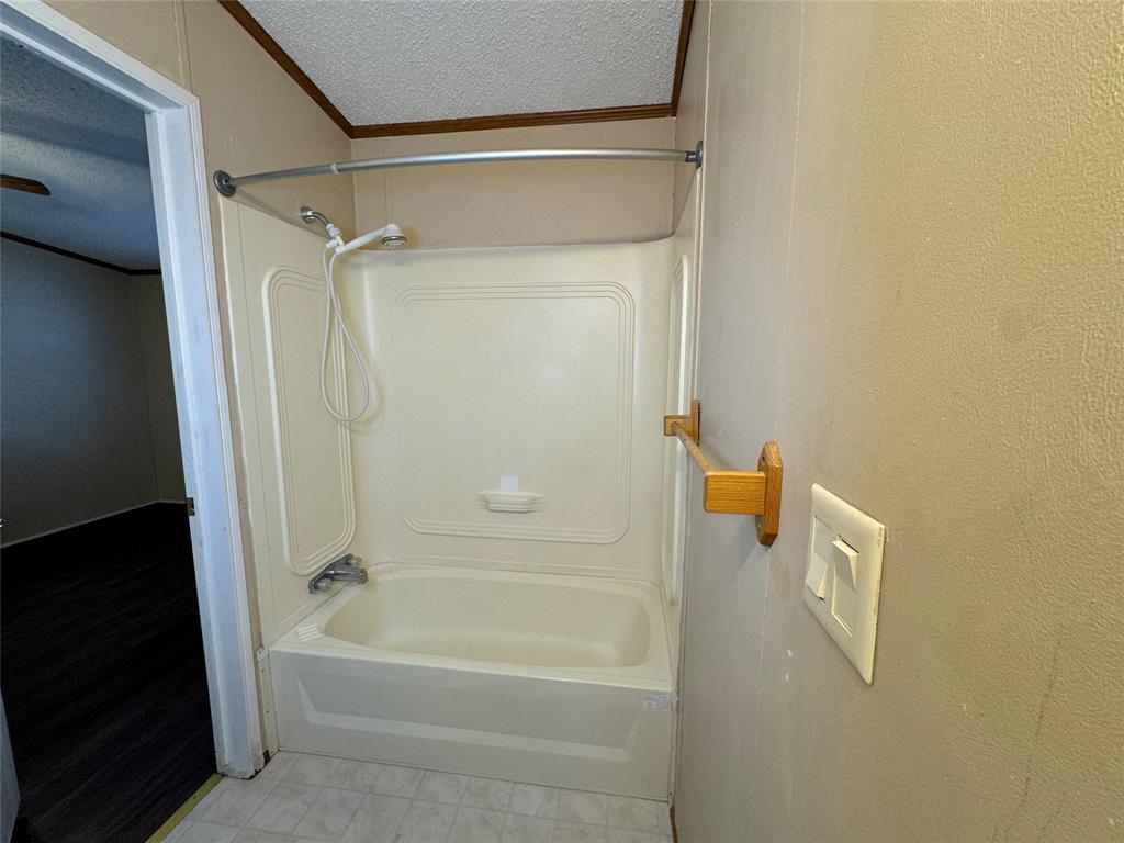 1301 Spring Road Ranger, TX 76470 - Photo 17 of 32