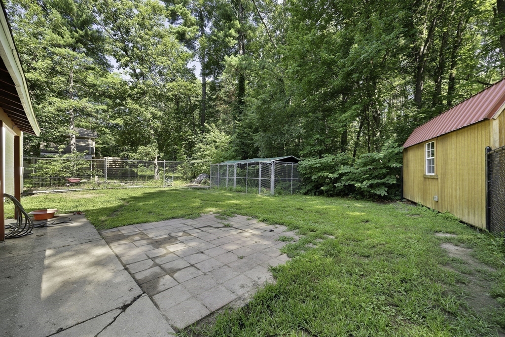284 Buck Pond Road Westfield, MA 01085 - Photo 22 of 36