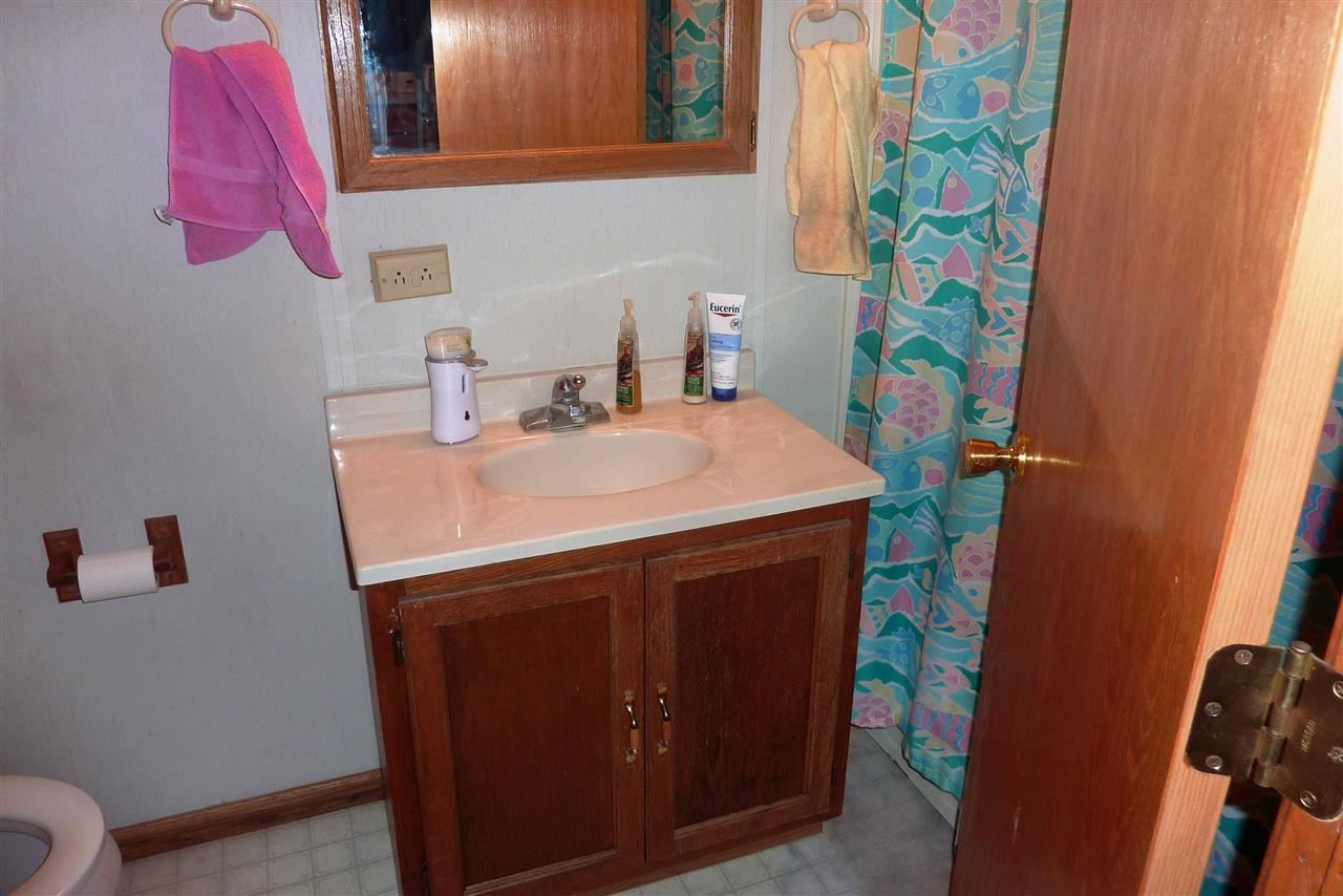 2209 Poets Drive Rochester, IN 46975 - Photo 13 of 23 Gallery Image 13