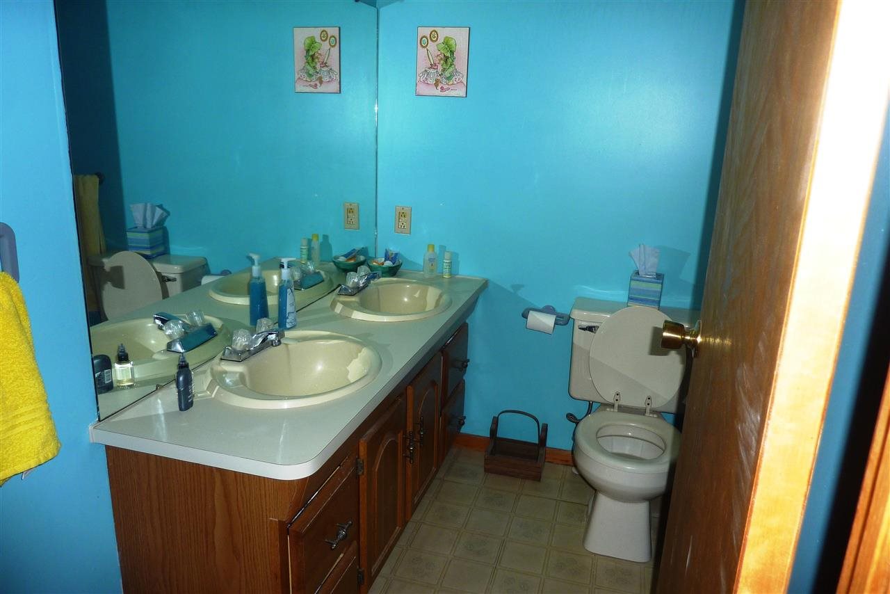 2209 Poets Drive Rochester, IN 46975 - Photo 20 of 23 Gallery Image 20