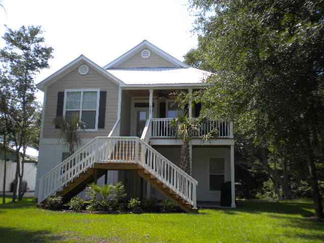 4 Flagg Street Murrells Inlet, SC 29576 - Photo 1 of 7