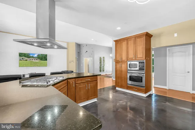 $910,000 | 13716 Molly Berry Road, Brandywine, MD 20613