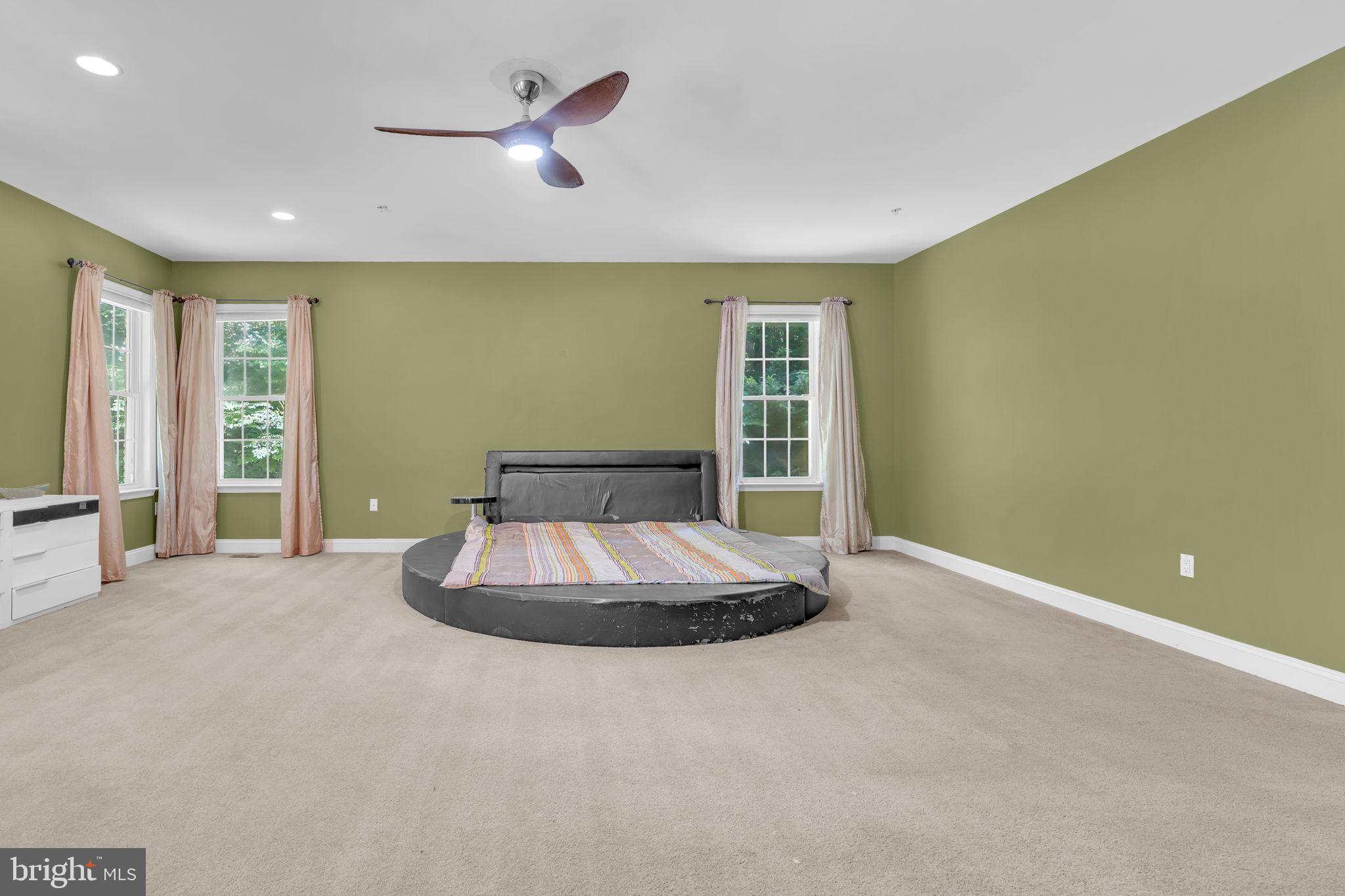 13716 Molly Berry Road Brandywine, MD 20613 - Photo 35 of 75 Large space for creating your dream room!