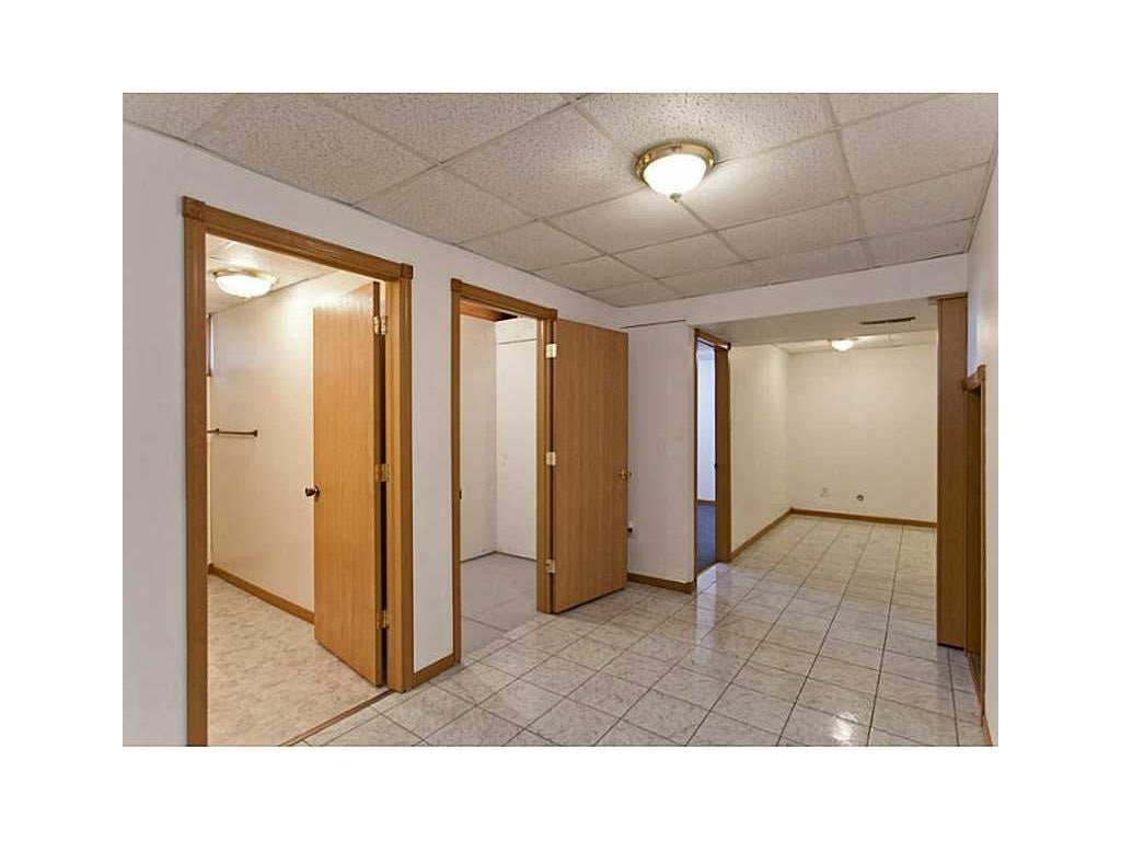 101 Rosedale Drive Center Point, IA 52213 - Photo 8 of 20 Gallery Image 8