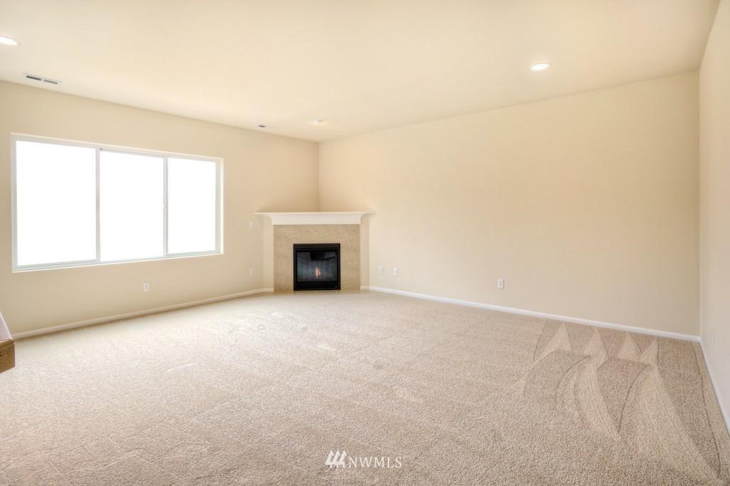 18117 46th Drive Southeast, Unit 10 Bothell, WA 98012 - Photo 4 of 8