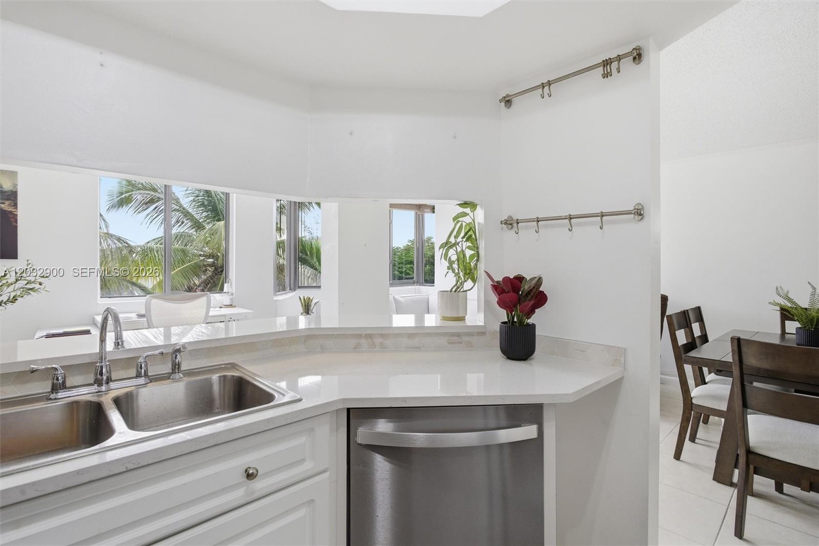 8335 Southwest 152nd Avenue, Unit B411 Miami, FL 33193 - Photo 6 of 27