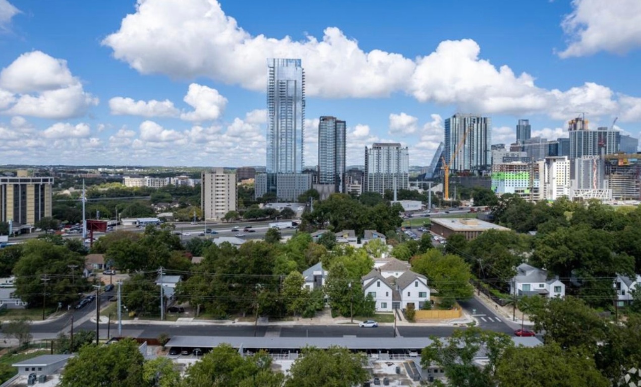 41 Waller Street, Unit 103 Austin, TX 78702 - Photo 24 of 27 a view of a city