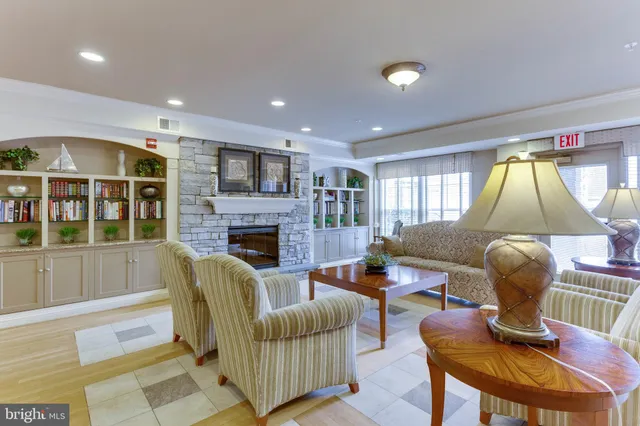 $468,818 | 2903 Saintsbury Plaza, Unit 405, Fairfax, VA 22031