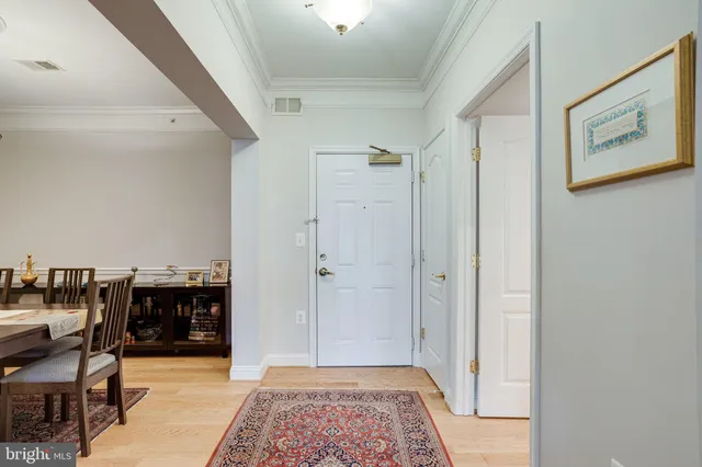 $468,818 | 2903 Saintsbury Plaza, Unit 405, Fairfax, VA 22031