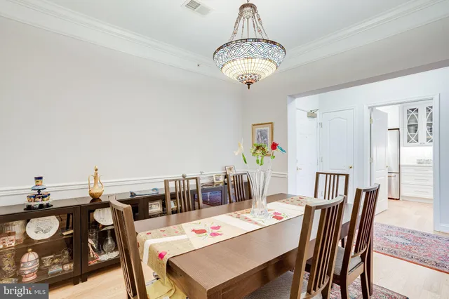 $468,818 | 2903 Saintsbury Plaza, Unit 405, Fairfax, VA 22031