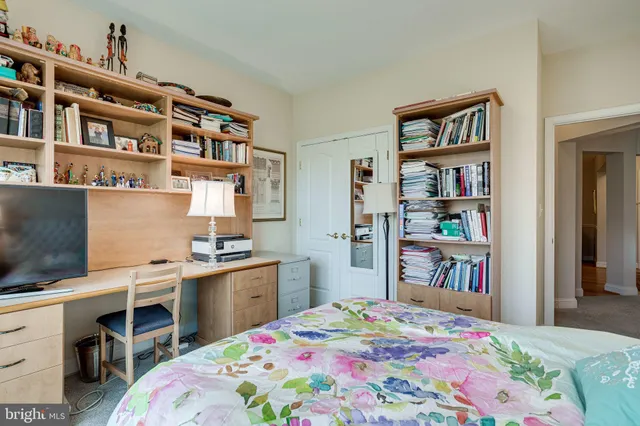 $468,818 | 2903 Saintsbury Plaza, Unit 405, Fairfax, VA 22031