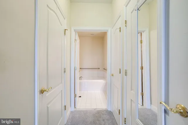 $468,818 | 2903 Saintsbury Plaza, Unit 405, Fairfax, VA 22031