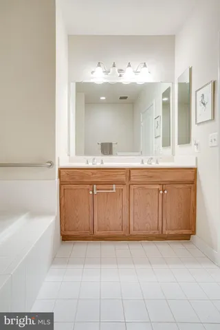 $468,818 | 2903 Saintsbury Plaza, Unit 405, Fairfax, VA 22031