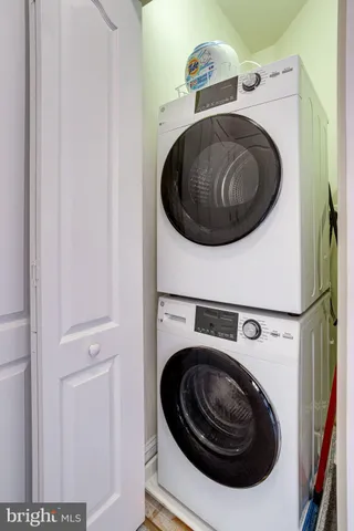 $468,818 | 2903 Saintsbury Plaza, Unit 405, Fairfax, VA 22031