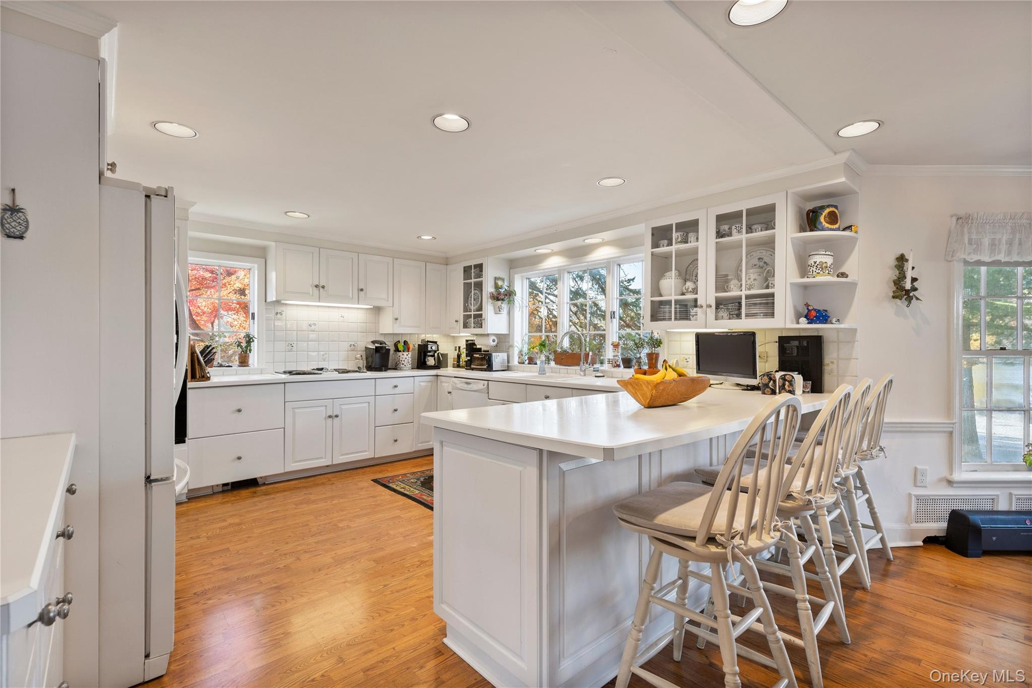 191 Kirby Lane Rye, NY 10580 - Photo 15 of 32