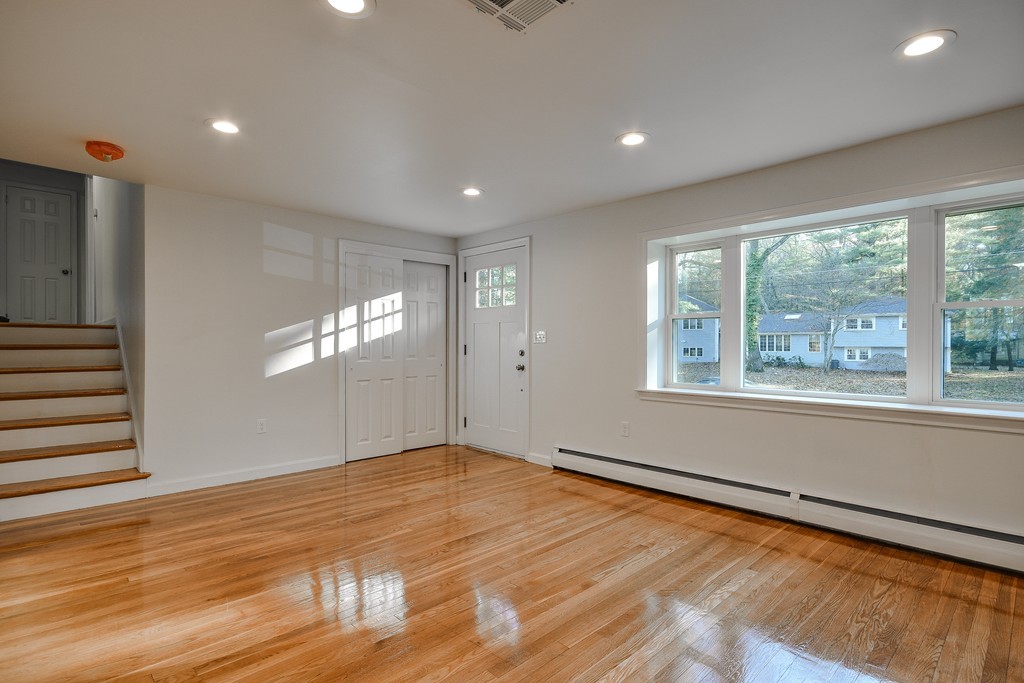 8 Anthony Road Wayland, MA 01778 - Photo 7 of 30