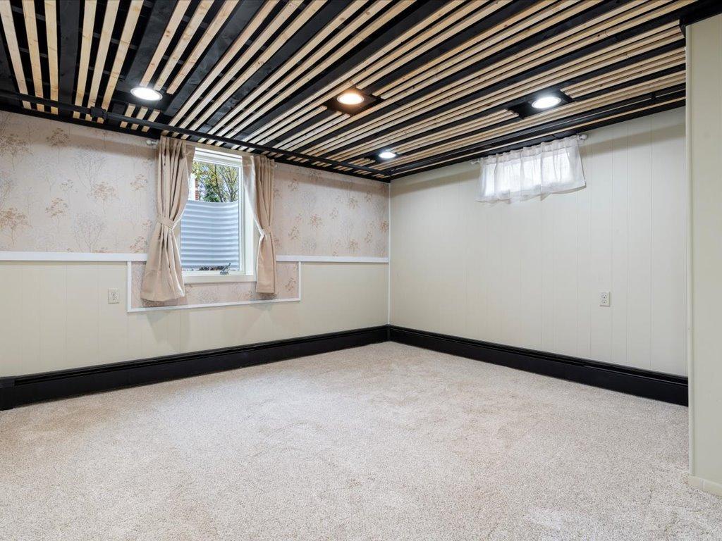 801 5th Street Northeast Staples, MN 56479 - Photo 22 of 32