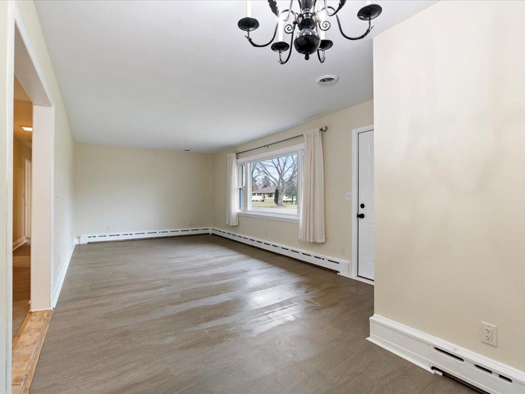 801 5th Street Northeast Staples, MN 56479 - Photo 3 of 32