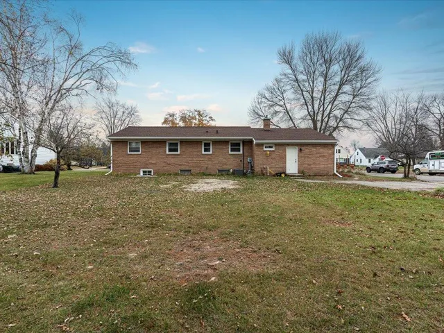 $269,900 | 801 5th Street Northeast, Staples, MN 56479