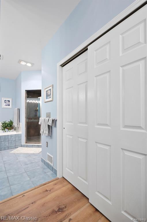 3444 Brighton Road Howell, MI 48843 - Photo 14 of 26