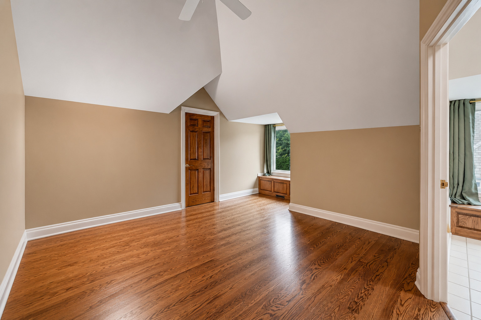 136 Circle Ridge Drive Burr Ridge, IL 60527 - Photo 43 of 61 Gallery Image 43