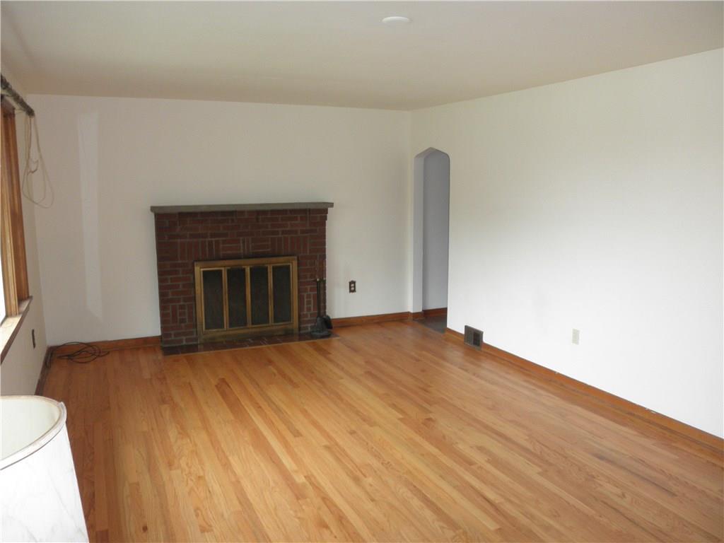 284 Munntown Road Eighty Four, PA 15330 - Photo 5 of 18 Gallery Image 5