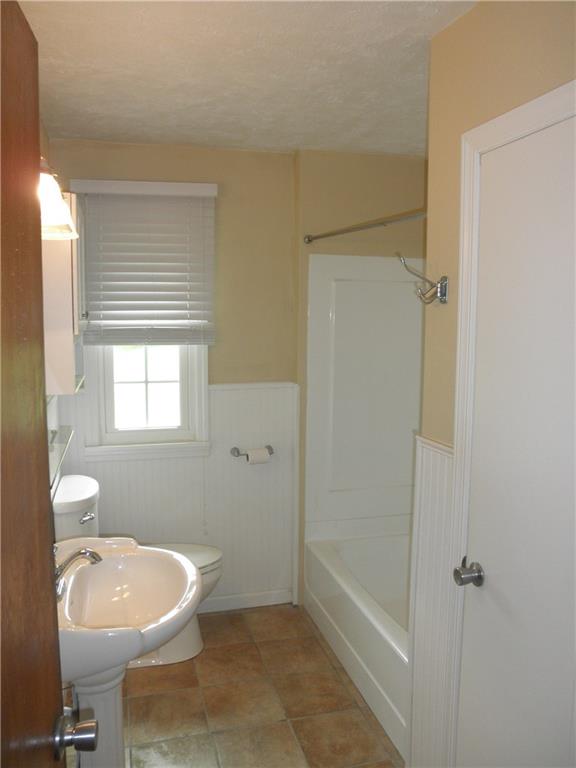 284 Munntown Road Eighty Four, PA 15330 - Photo 7 of 18 Gallery Image 7