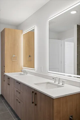 $619,433 | 1212 Demonbreun Street, Unit A13 (Z), Nashville, TN 37203